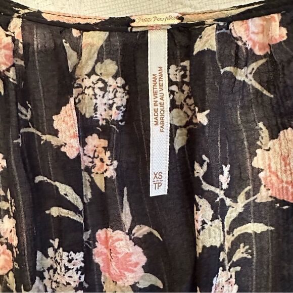 Free People Final Rose Blouse in Black Combo XS - Picture 7 of 12